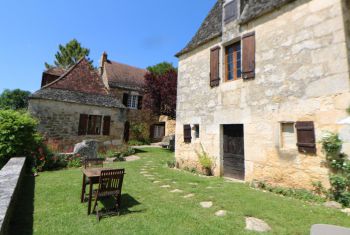 the Stone Roof House 