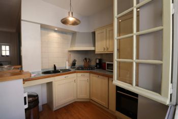 the open plan style kitchen, perfectly fitted 