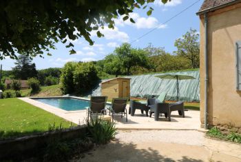 the outdoor furnitures onto the pool terrace