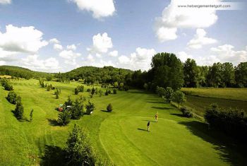 the 19 holes golf course of Lolivarie, 18km away